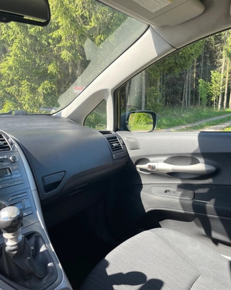 Toyota Auris cena 18500 przebieg: 238200, rok produkcji 2008 z Białystok małe 79